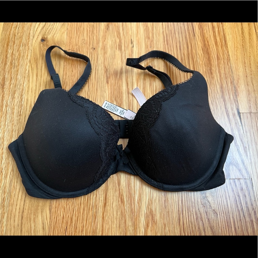 Body by Victoria Secret bra